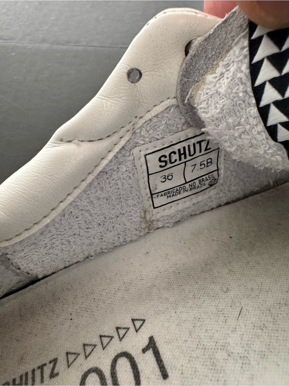 SCHUTZ ST-001 Women’s White Low-Top Leather Sneaker - Picture 11 of 12